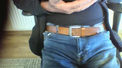 mik online show from 12, 9, 2025