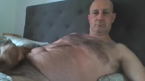 Snapshot of mikael_r52 chatting on 5, 6, 2026 mikael_r52 online show from 5, 6, 2026