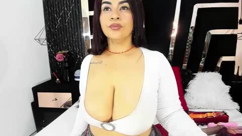 Mikaela Lust online show from 13, 2, 2025