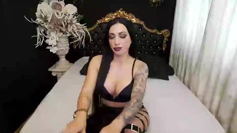 Mikaela online show from 17, 1, 2025