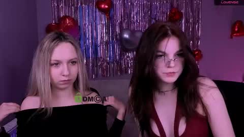 Mika online show from 15, 2, 2026