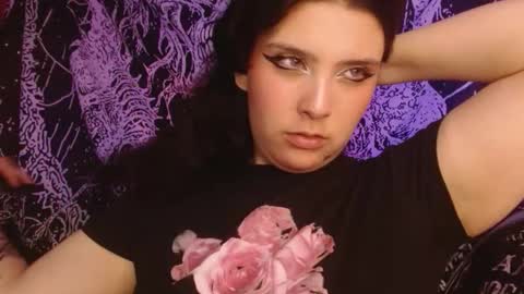 Mika online show from 3, 12, 2025