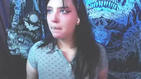 Snapshot of mikaskullcs chatting on 23, 6, 2026 Mika online show from 23, 6, 2026