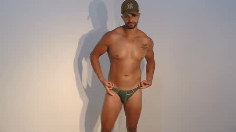 Snapshot of mike4fun99 chatting on 22, 5, 2026 mike online show from 22, 5, 2026