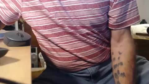 Snapshot of mike694fun chatting on 17, 2, 2026 mike694fun online show from 17, 2, 2026