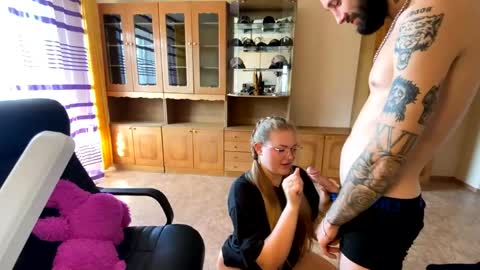 Snapshot of mike_and_anna_ chatting on 24, 3, 2026 Mike and anna online show from 24, 3, 2026