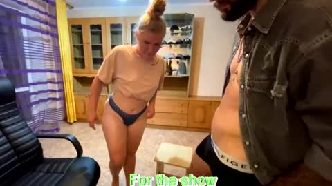Mike and anna online show from 30, 5, 2026