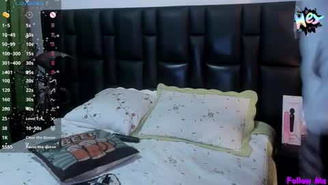 Snapshot of mike_bennet chatting on 17, 2, 2026 Mike Bennet Make me Cum Please online show from 17, 2, 2026