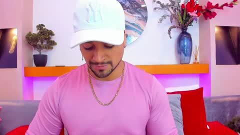   online show from 20, 2, 2025