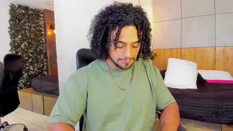   online show from 4, 3, 2025