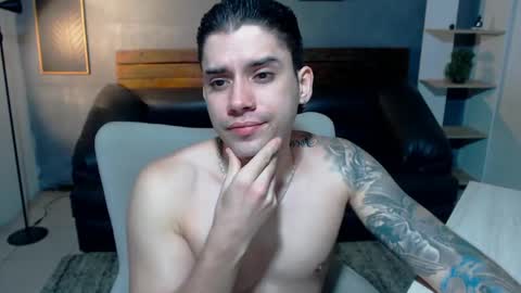 Snapshot of mike_montoya chatting on 4, 4, 2026 Mike Montoya online show from 4, 4, 2026