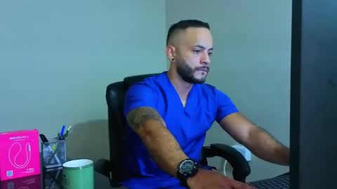 Snapshot of mike_savage3 chatting on 24, 5, 2026 Mike online show from 24, 5, 2026