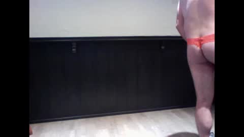 Snapshot of mikedriner21 chatting on 15, 10, 2025 mikedriner online show from 15, 10, 2025