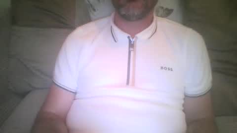 mikehockishuge9 online show from 27, 9, 2025