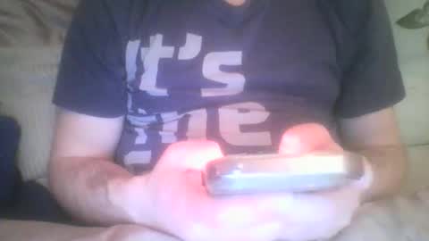 Snapshot of mikehockishuge9 chatting on 2, 5, 2026 mikehockishuge9 online show from 2, 5, 2026