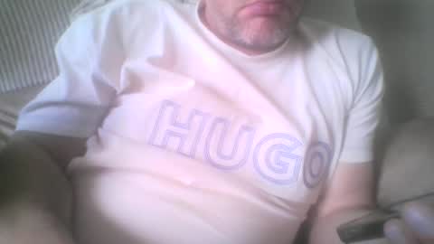 Snapshot of mikehockishuge9 chatting on 16, 5, 2026 mikehockishuge9 online show from 16, 5, 2026