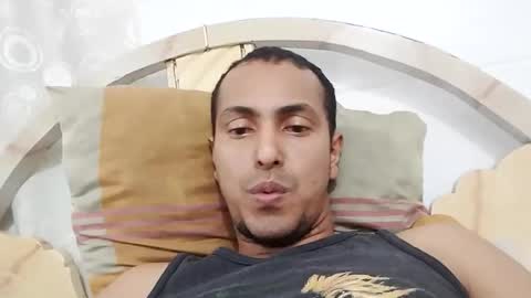 Snapshot of mikelgold1 chatting on 17, 11, 2025 mikelgold1 online show from 17, 11, 2025