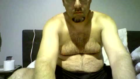 Snapshot of mikevil0269 chatting on 8, 6, 2026 mikevil0269 online show from 8, 6, 2026