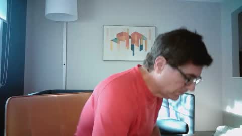 Snapshot of mikewulds chatting on 11, 6, 2026 Mike online show from 11, 6, 2026