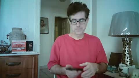 Snapshot of mikewulds chatting on 5, 7, 2026 Mike online show from 5, 7, 2026