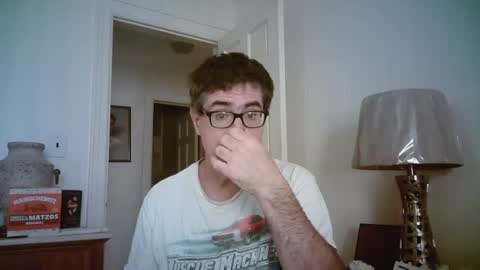 Snapshot of mikewulds chatting on 12, 7, 2026 Mike online show from 12, 7, 2026