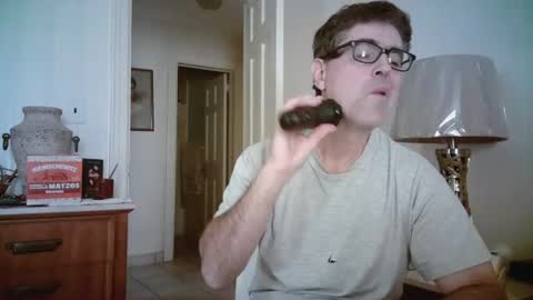 Snapshot of mikewulds chatting on 19, 7, 2026 Mike online show from 19, 7, 2026