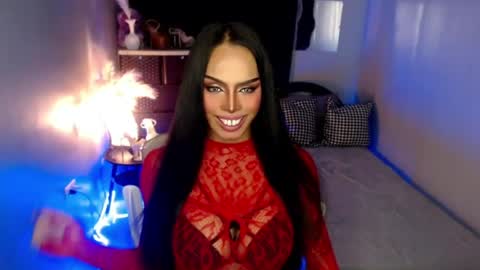 Snapshot of mikeyalawi03 chatting on 26, 4, 2026 Mistress MikeyAlawi online show from 26, 4, 2026