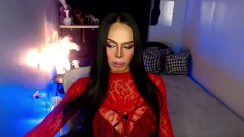 Snapshot of mikeyalawi03 chatting on 18, 5, 2026 Mistress MikeyAlawi online show from 18, 5, 2026