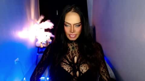 Snapshot of mikeyalawi03 chatting on 27, 6, 2026 Mistress MikeyAlawi online show from 27, 6, 2026