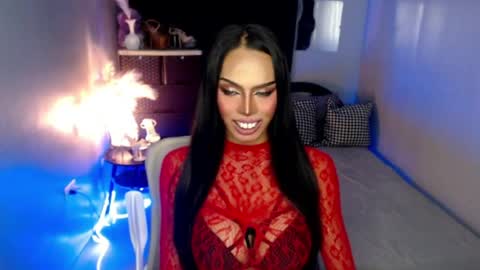 Snapshot of mikeyalawi03 chatting on 2, 7, 2026 Mistress MikeyAlawi online show from 2, 7, 2026