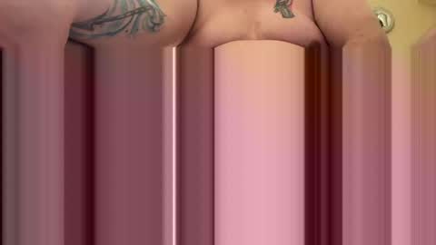 mikeylikesit2222 online show from 11, 3, 2025