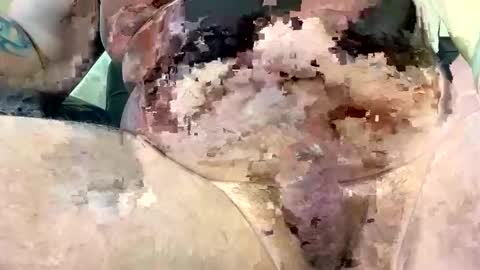 mikeylikesit2222 online show from 8, 2, 2026