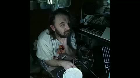 Mikey online show from 18, 12, 2024