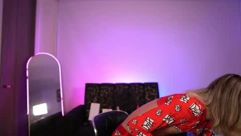 mikeymorningstar online show from 25, 4, 2026