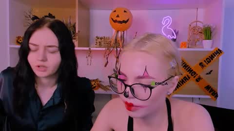 miki_ti online show from 31, 10, 2025