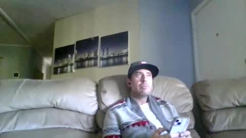 Snapshot of mikuchan_jp chatting on 17, 11, 2025 FATdickBOY online show from 17, 11, 2025