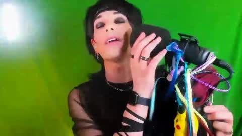 mikylezra online show from 14, 9, 2025