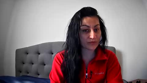 Mikyloveu online show from 31, 1, 2025