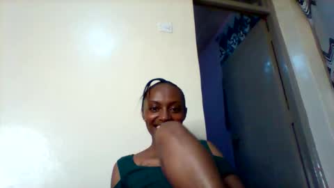 Snapshot of mil_milon chatting on 21, 5, 2026 Milo online show from 21, 5, 2026