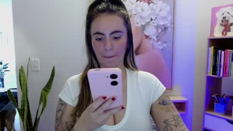Snapshot of mila23_ chatting on 3, 6, 2026 Camila online show from 3, 6, 2026
