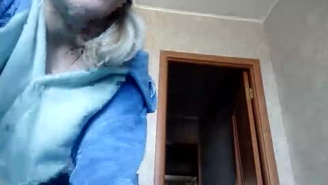 Snapshot of mila_420 chatting on 16, 4, 2026 Mila 420 online show from 16, 4, 2026