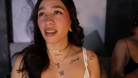 Mila and Nia  online show from 2, 5, 2026