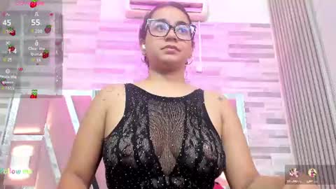 Snapshot of mila_clum chatting on 19, 7, 2026 Camila online show from 19, 7, 2026