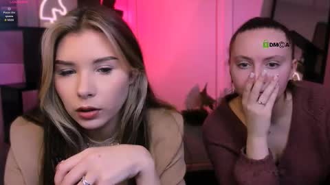 mila_glow online show from 30, 11, 2025