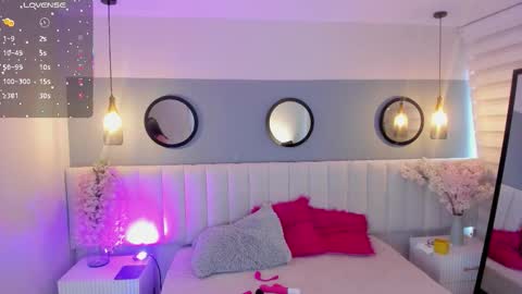 mila_hank online show from 22, 10, 2025