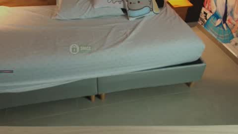 Milena  online show from 11, 11, 2025