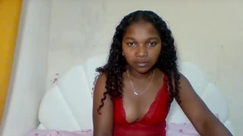 Snapshot of mila_lunah chatting on 19, 5, 2026 mila_lunah online show from 19, 5, 2026