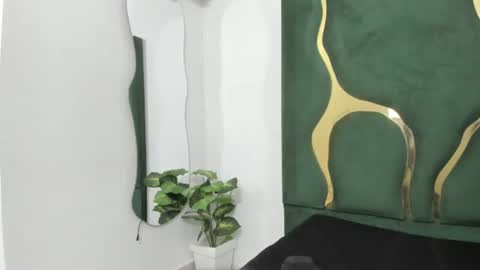 mila_petiteasm online show from 6, 7, 2026