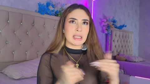Snapshot of mila_smirnovavk chatting on 16, 5, 2026 MILA online show from 16, 5, 2026