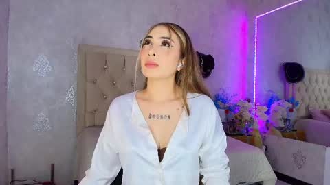 Snapshot of mila_smirnovavk chatting on 10, 7, 2026 MILA online show from 10, 7, 2026